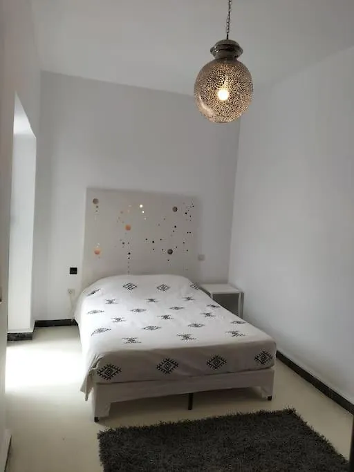 別荘 Riad Agadir Avec Terrasse Toit