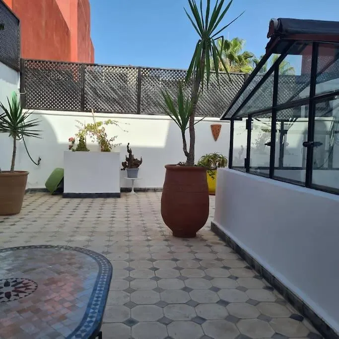 Riad Agadir Avec Terrasse Toit 別荘
